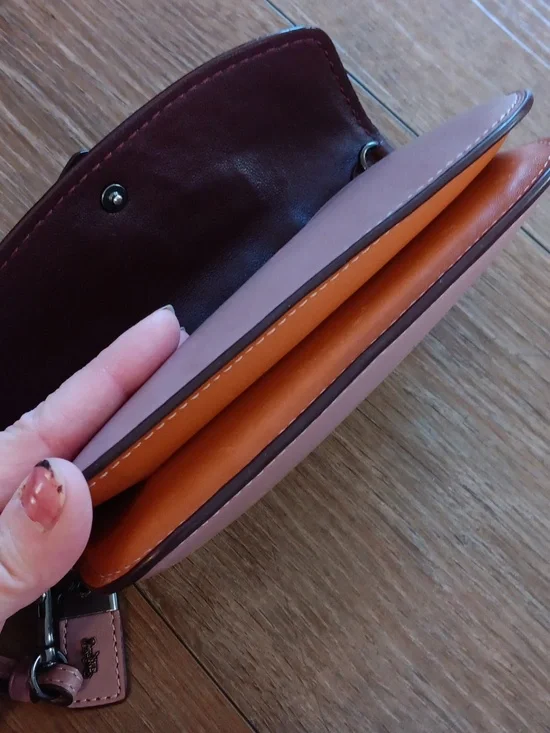 Coach Dusty Rose Tea Rose Clutch With Handtag - Picture 10 of 16